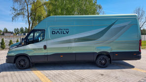 IVECO Daily 35S16 FURGON