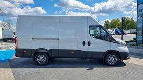 IVECO Daily 35S18HA8V FURGON