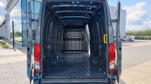 IVECO Daily 35S18A8 V FURGON