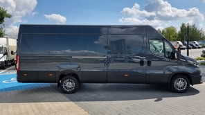 IVECO Daily 35S18A8 V FURGON