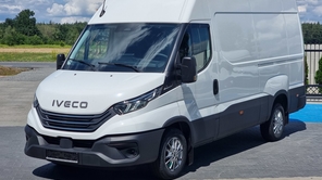 IVECO Daily 35S18HA8V FURGON