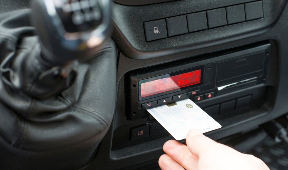 Dopłaty do nowych tachografów – rusza nabór wniosków dla przewoźników